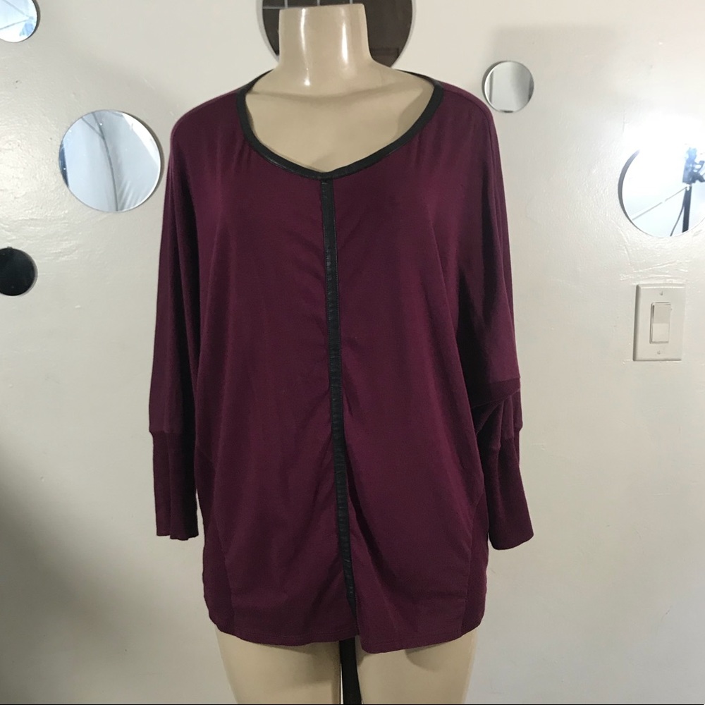 Two by Vince camuto women’s shirt XL